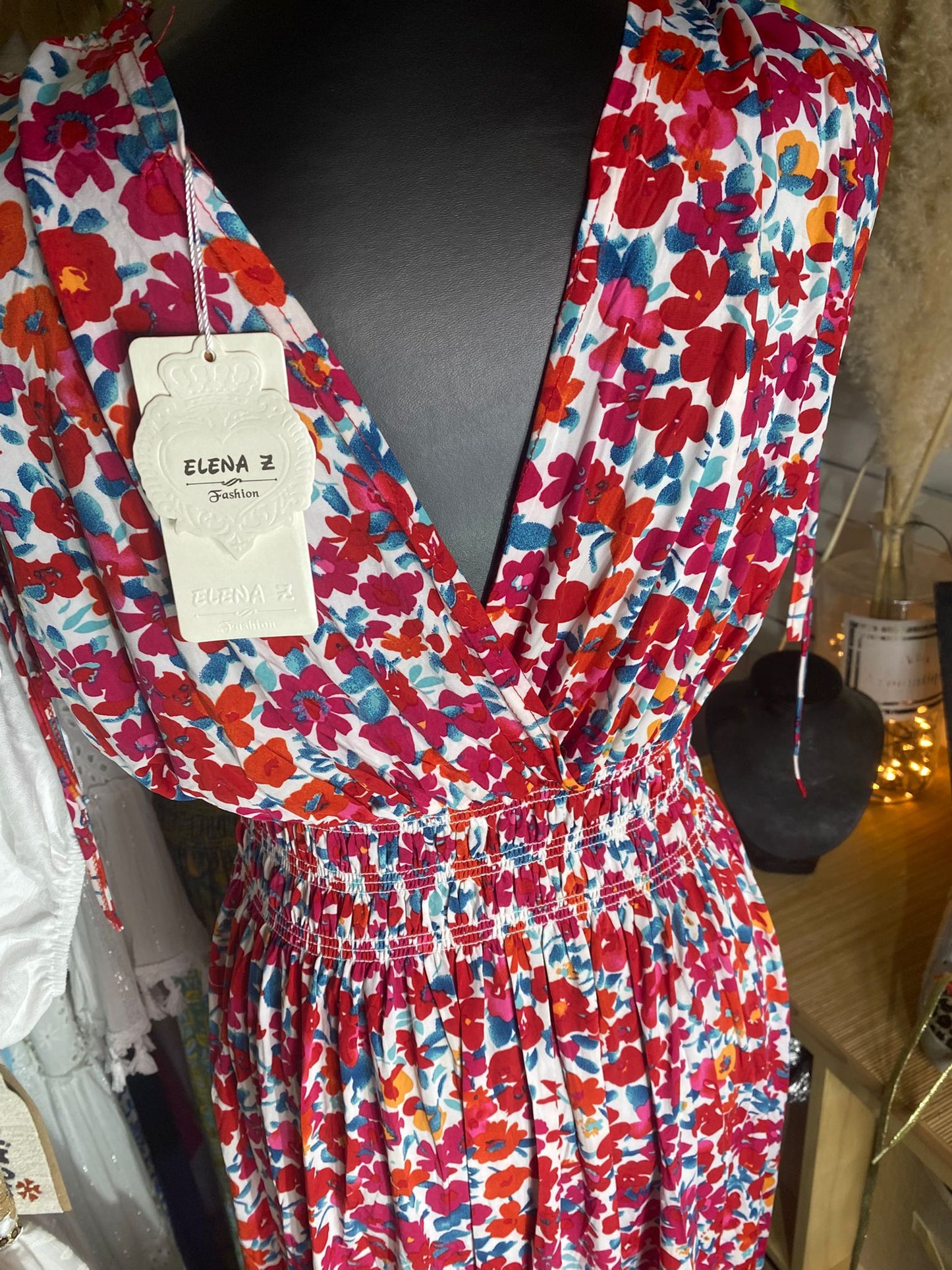 RC001 ROBE MAGIQUE COURTE, épaule a fil
