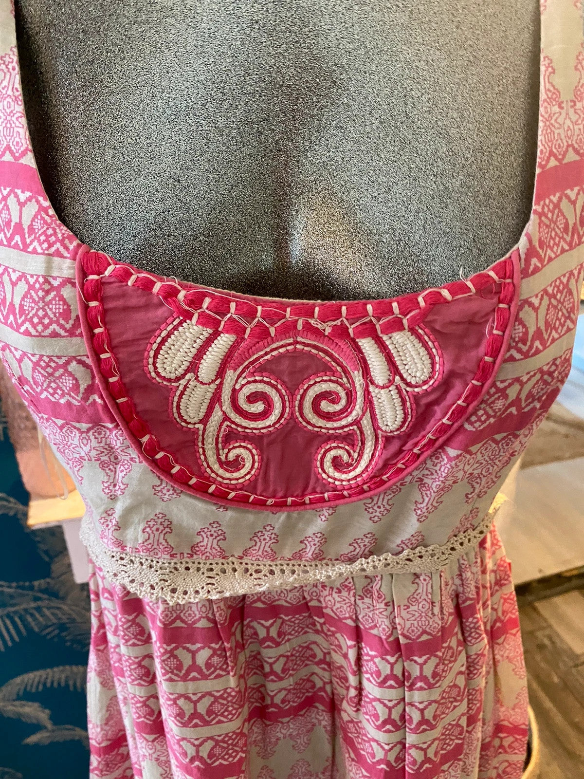 Robe rose été dentelle, taille S flamenco