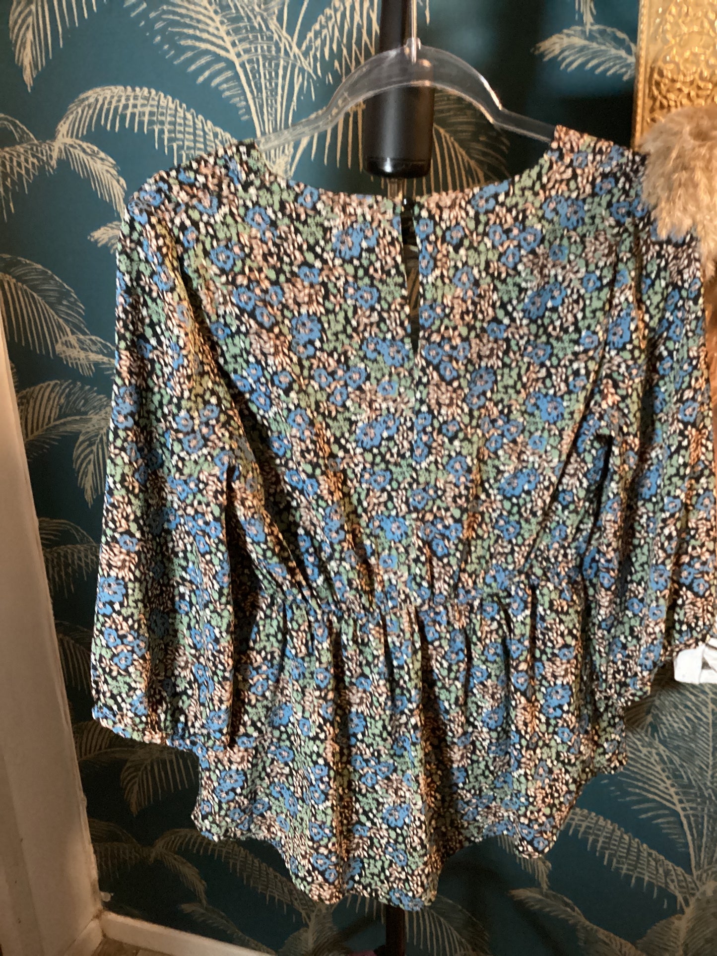 Top blouse cache cache a fleurs taille 36