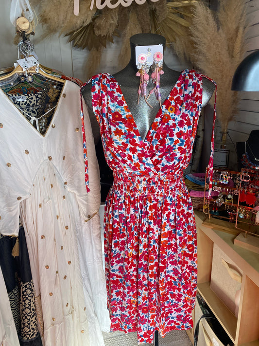 Robe magique courte épaule cordon