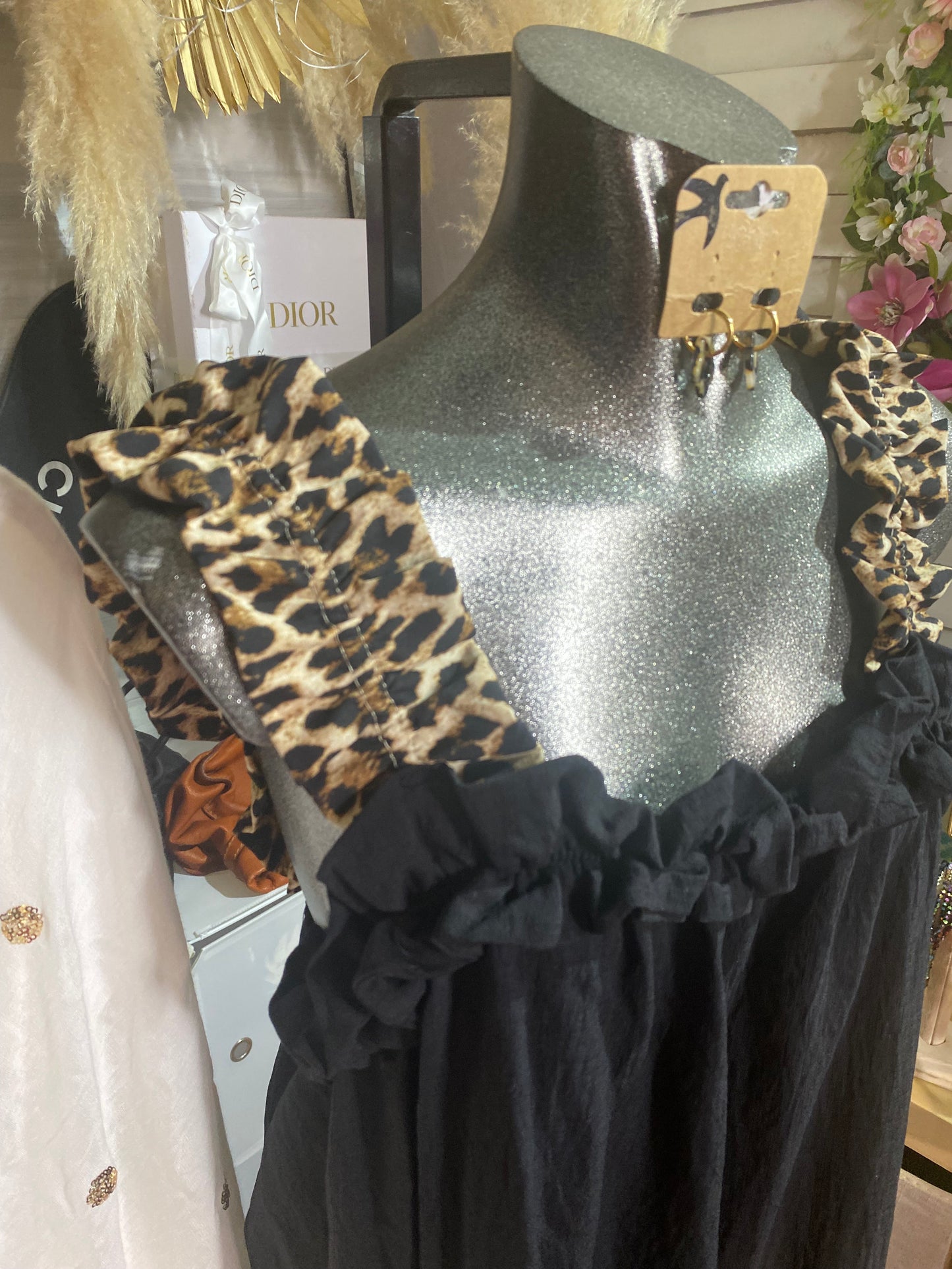 ROBE COLLECTION PARIS/MILAN LEOPARD NOIR TAILLE UNIQUE