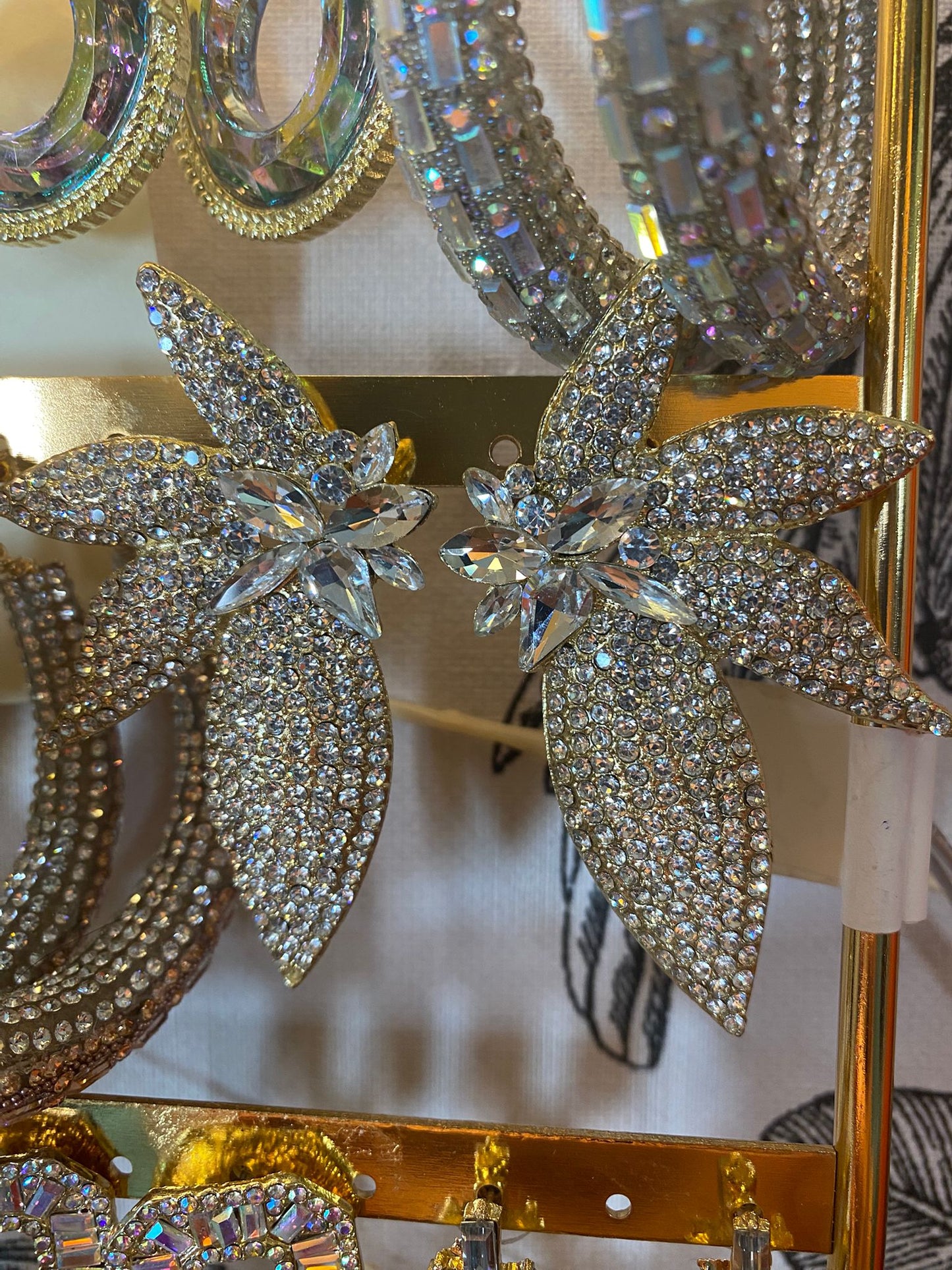 Boucles oreilles INCROYABLE !!! FANTAISIE