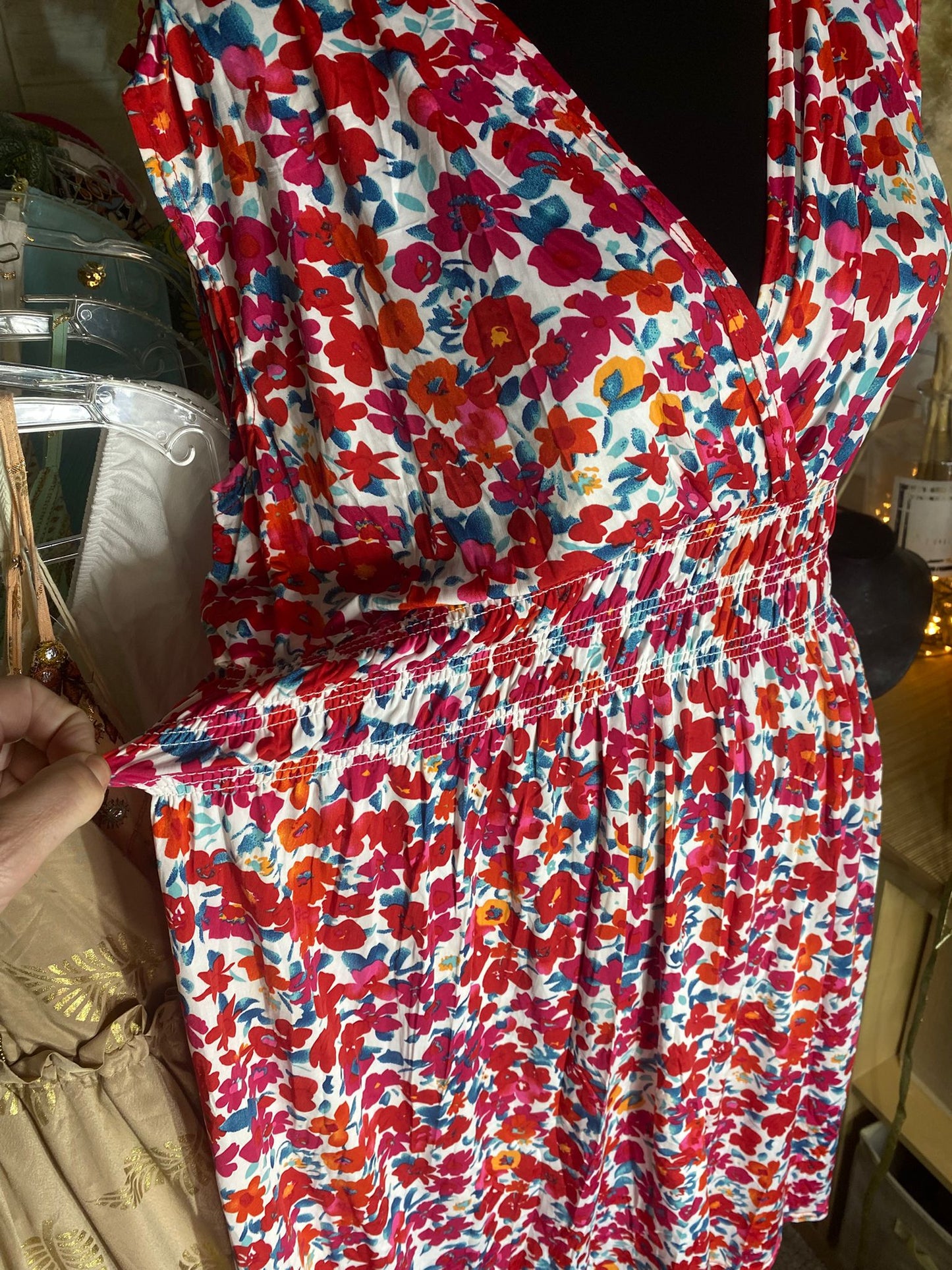 RC001 ROBE MAGIQUE COURTE, épaule a fil